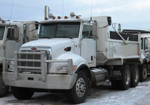 Trucks - Dump - Tractor - Water Rentals